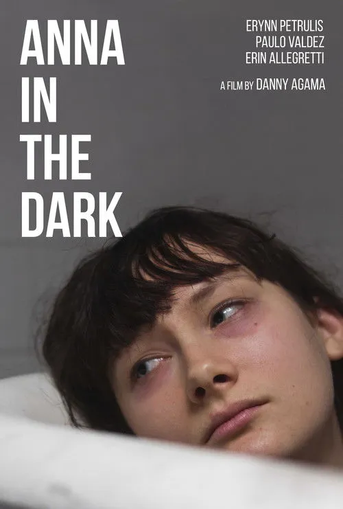 Erin Allegretti interpreta a Christina en Anna in the Dark