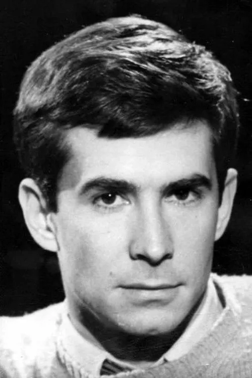 John Kerr interpreta a Self en Anthony Perkins: A Life in the Shadows
