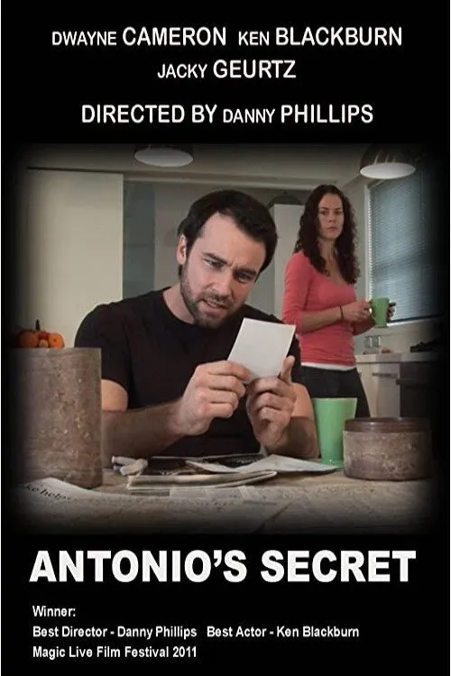 Dwayne Cameron interpreta a Nicholas Fleming en Antonio's Secret