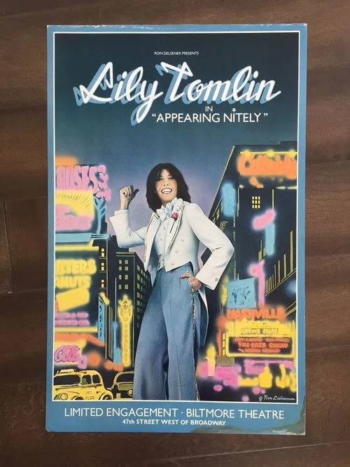 Lily Tomlin interpreta a Self en Appearing Nitely