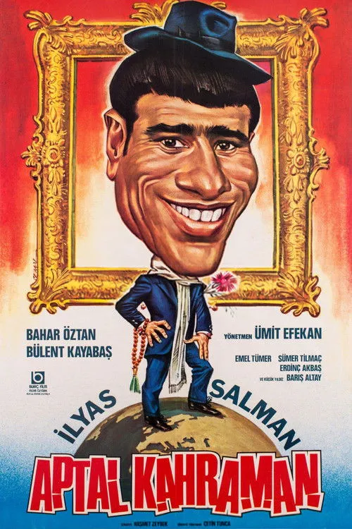 Bülent Kayabas interpreta a en Aptal Kahraman