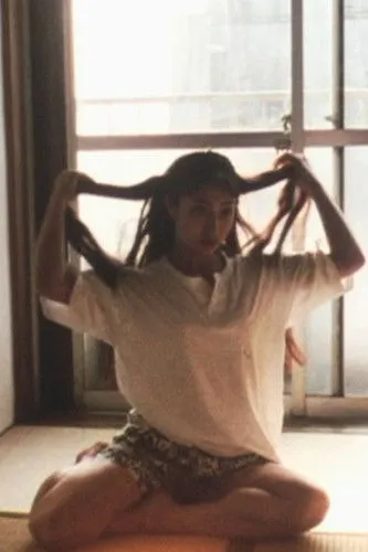 Yukiyasu Shimada interpreta a  en Aquarium City (Short Version)