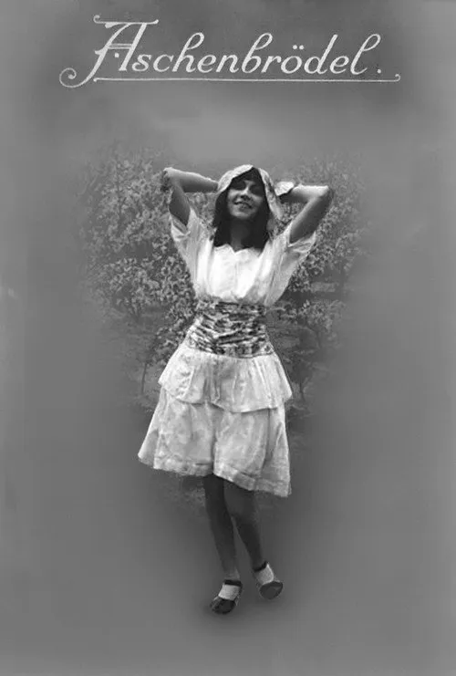 Max Landa interpreta a von Harten en Aschenbrödel