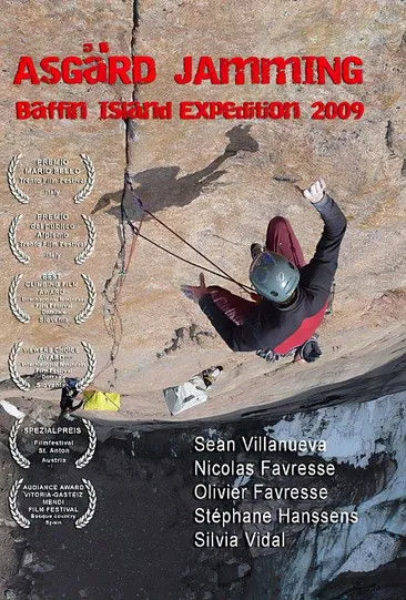 Sean Villanueva O'Driscoll interpreta a Sean Villanueva O'Driscoll en Asgard Jamming