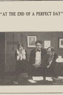 Harry Mainhall interpreta a The Son en At the End of a Perfect Day