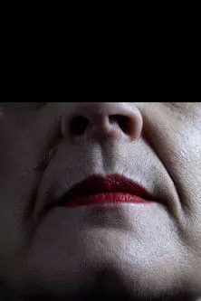 Sally Davey interpreta a  en At the hairdresser's