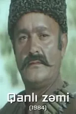 Zilli Namazov interpreta a Mehdi en Atları Yəhərləyin