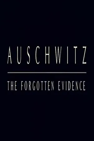 Struan Rodger interpreta a Narrator en Auschwitz: The Forgotten Evidence