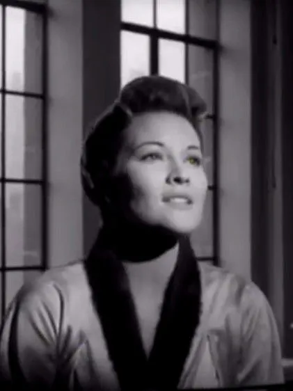 Patti Page interpreta a en Autumn in Rome