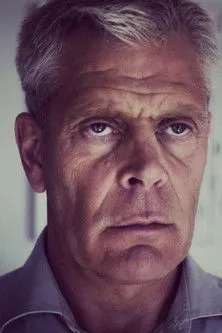 Kristján Franklín Magnús interpreta a  en Ávani