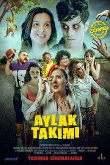 Yildiz Asyali interpreta a en Aylak Takımı