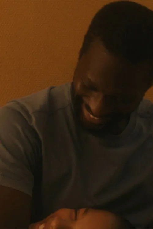 Daouda Diakhaté interpreta a Alassane en Ayo Nene