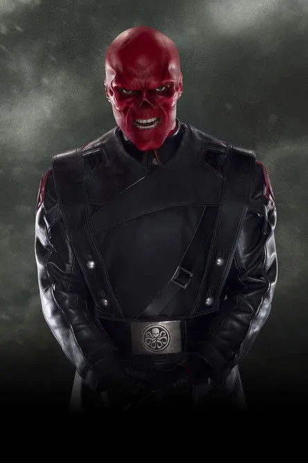 Kevin Feige interpreta a Himself en Behind the Skull