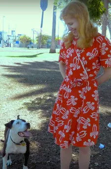 Nellie McKay interpreta a Herself en Beings: Nellie McKay