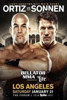 Derek Anderson interpreta a en Bellator 170: Ortiz vs. Sonnen