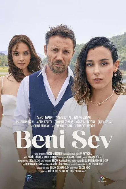 Cansu Tosun interpreta a Yasemin en Beni Sev