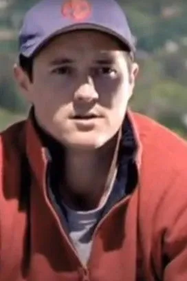 James McFay interpreta a Camera Dude en Benny: Unseen Hero