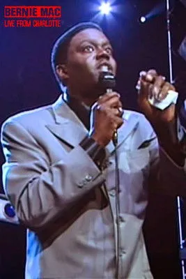 Bernie Mac interpreta a Himself en Bernie Mac: Live from Charlotte