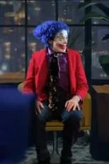 Conner O'Malley interpreta a Bike Guy (Conner O'Malley) en Bike Talk Show