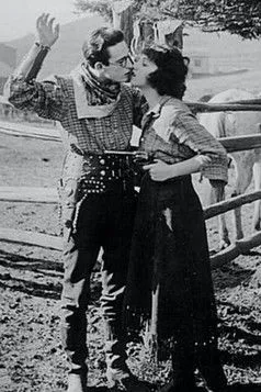 Sammy Brooks interpreta a en Billy Blazes