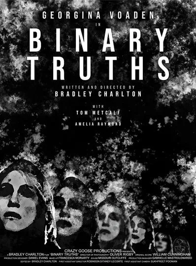 Melanie Revill interpreta a Radio Disc Jockey en Binary Truths
