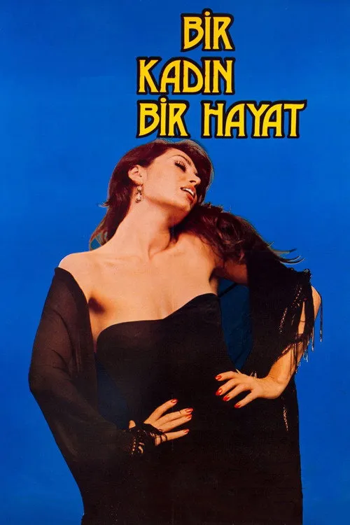 Engin Inal interpreta a en Bir Kadın Bir Hayat