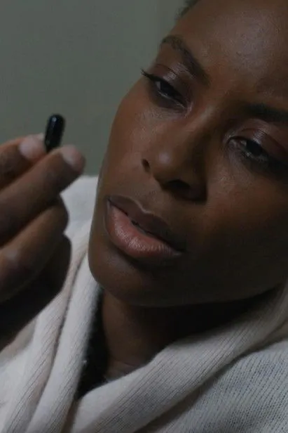 Okorie Chukwu interpreta a Matty en Black Fish