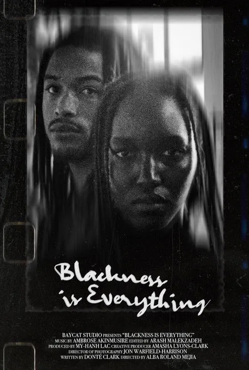 Donté Clark interpreta a en Blackness Is Everything