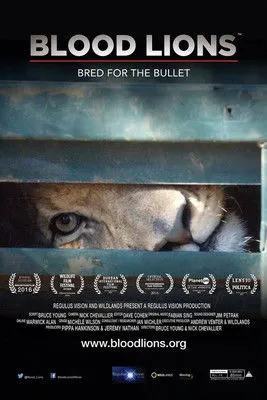 Dereck Joubert interpreta a Himself en Blood Lions