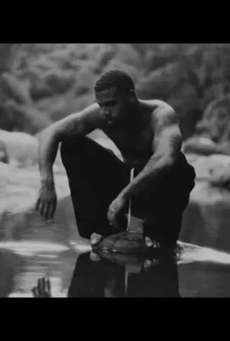 Vic Mensa interpreta a Self en Blue Eyes