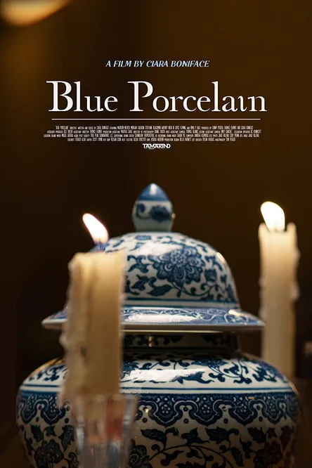 Morgan Calhoun interpreta a Older Victoria en Blue Porcelain