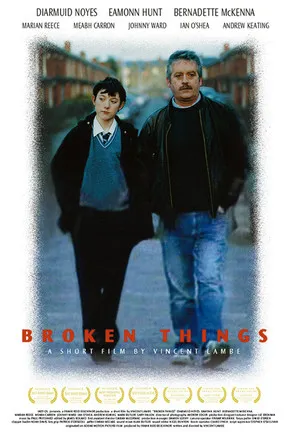 Diarmuid Noyes interpreta a Joey en Broken Things