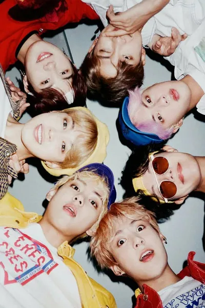 Póster de BTS 2019 Season's Greetings