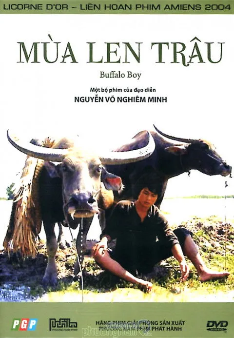 Thi Kieu Trinh Nguyen interpreta a Ban en Buffalo Boy
