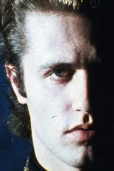 Gerard Malanga interpreta a Himself en Bufferin