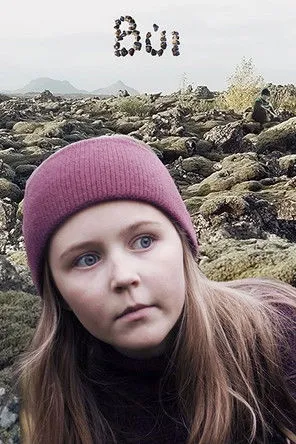 Nanna Kristín Magnúsdóttir interpreta a Helga en Búi