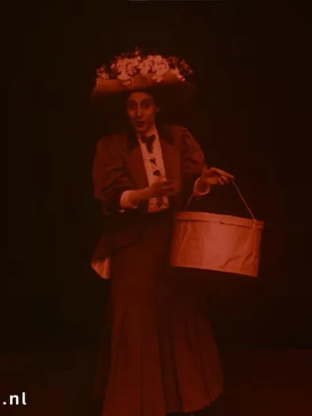 Mary Cleo Tarlarini interpreta a en Buonasera, fiori!