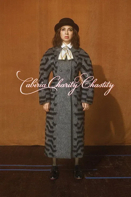 Maya Rudolph interpreta a Chastity en Cabiria, Charity, Chastity