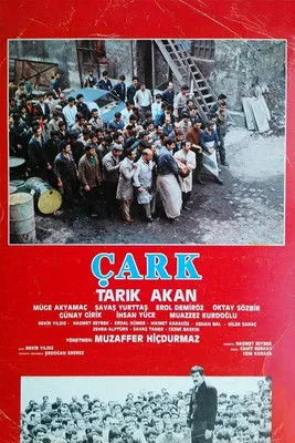 Savas Yurttas interpreta a en Çark