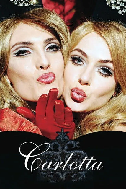 Socratis Otto interpreta a Christopher en Carlotta