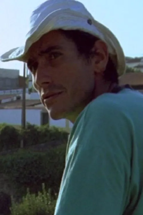 Miguel Gomes interpreta a en Carnaval: à procura de Paulo Moleiro