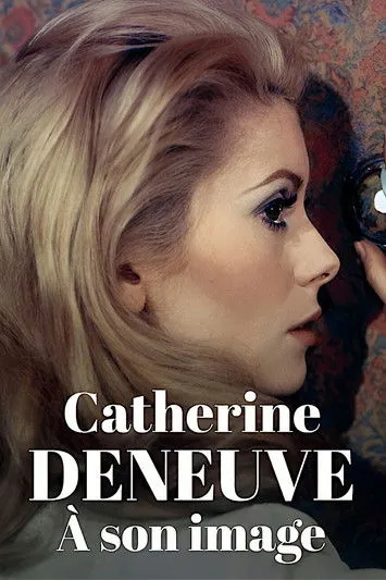 Léa Domenach interpreta a Self en Catherine Deneuve à son image