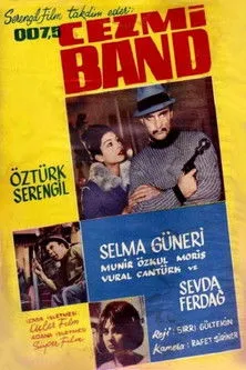 Vural Cantürk interpreta a en Cezmi Band 007.5