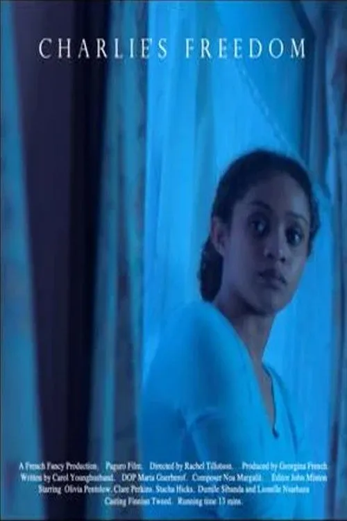 Clare Perkins interpreta a Sarah en Charlie's Freedom