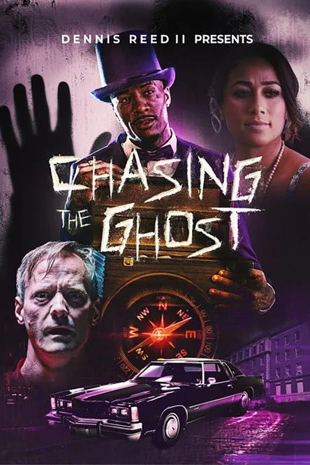 Kayden Bryce interpreta a Tegan en Chasing the Ghost