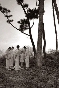 ??? interpreta a  en Children of Light