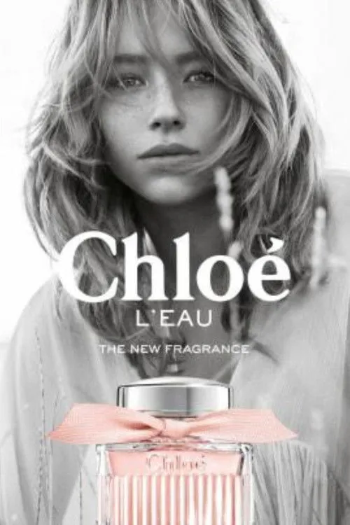 Haley Bennett interpreta a  en Chloé: L'Eau