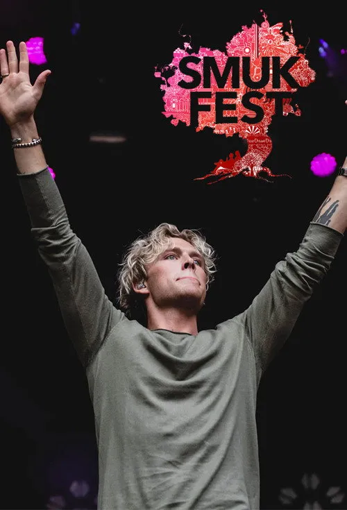 Christopher interpreta a Christopher en Christopher - Live fra SmukFest 2019