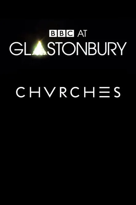 Iain Cook interpreta a Himself en CHVRCHES - Glastonbury 2014