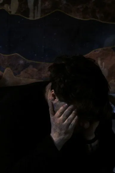 Avan Ariy interpreta a Clint en Clint